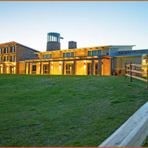 Oak Point Park and Nature Preserve Pavillion